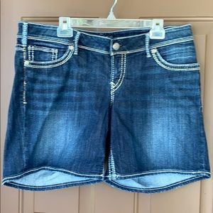 Size 16 Misses Silver Suki Denim Short